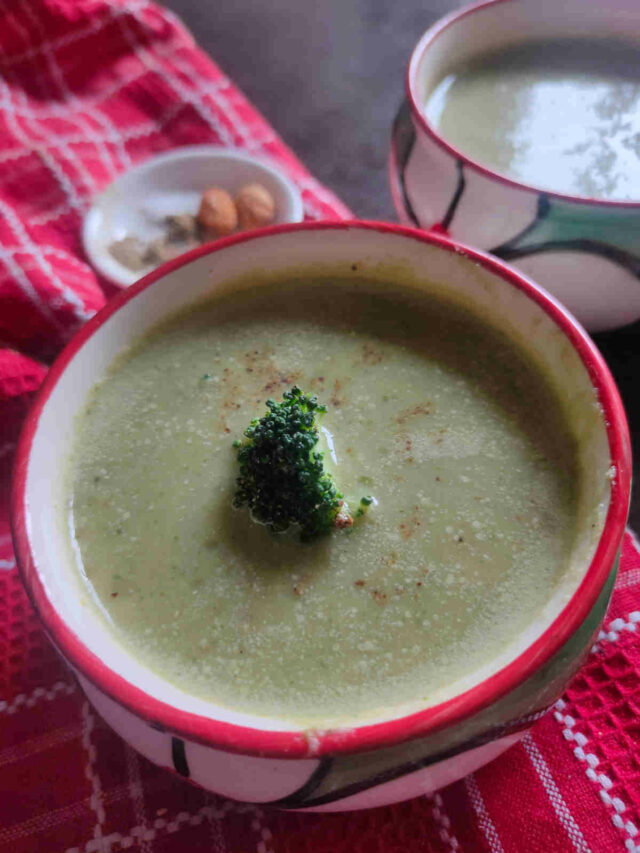broccoli almond soup vegan