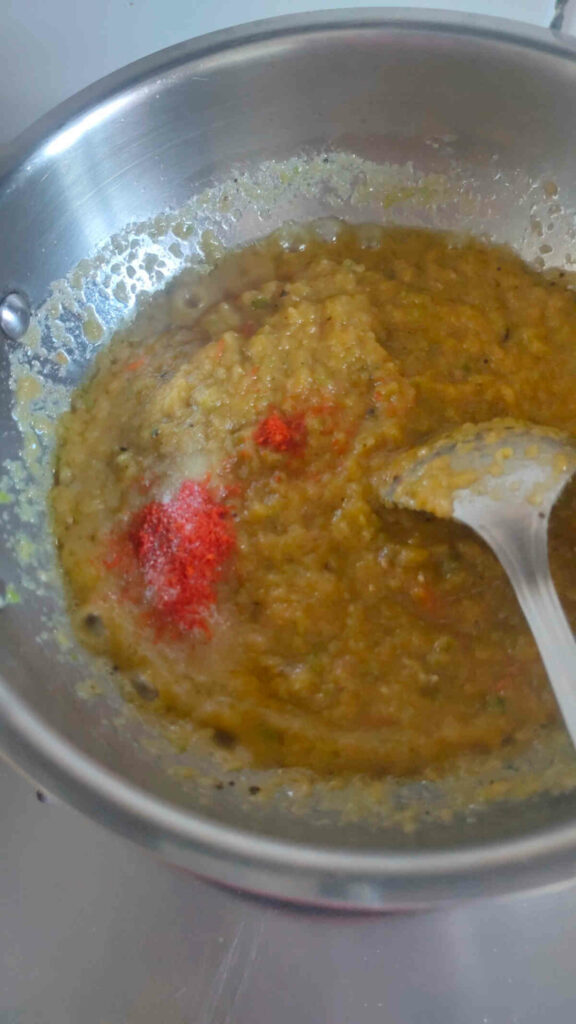 add boiled veggies puree in ghee