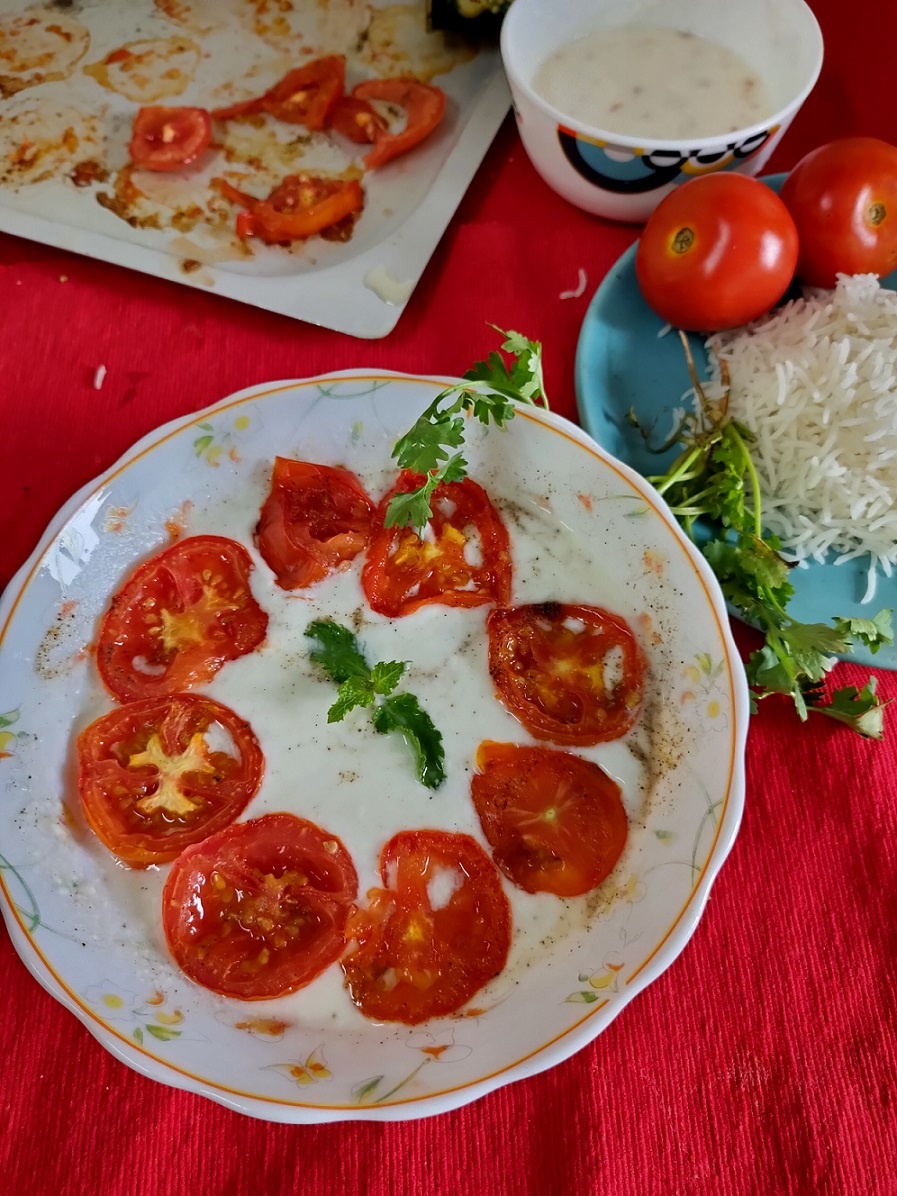 Curd with baked Tomato