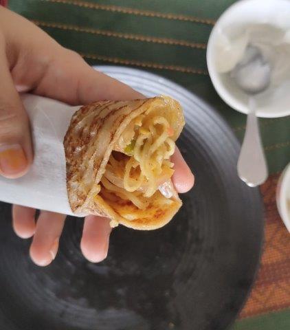make a crepe wrap or roll