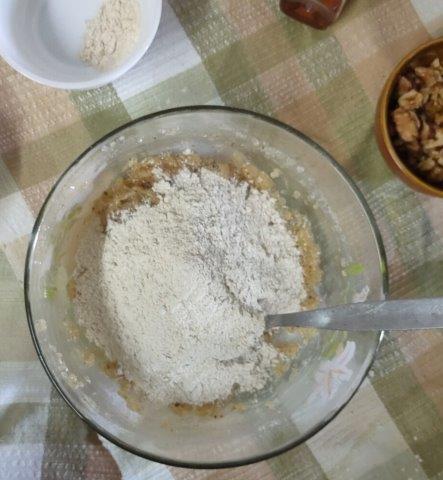 wheat flour to butter sugar mix