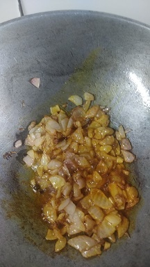 onions transparent for tomato rice recipe