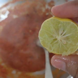 lemon in tomato sauce