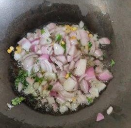 sauteing onions in ghee
