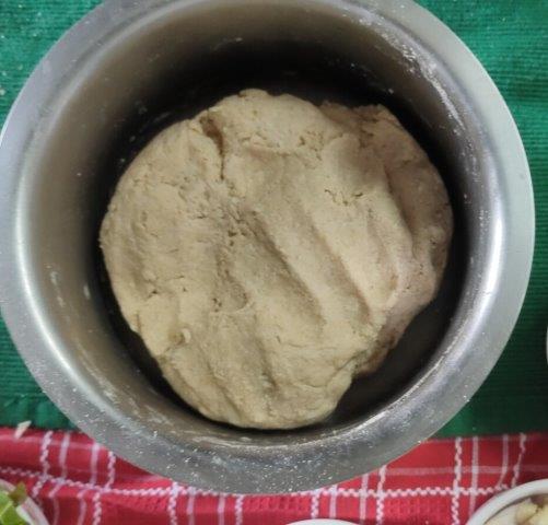 wholke wheat kneaded dough