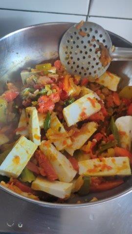 mix well paneer with cooked vegetables