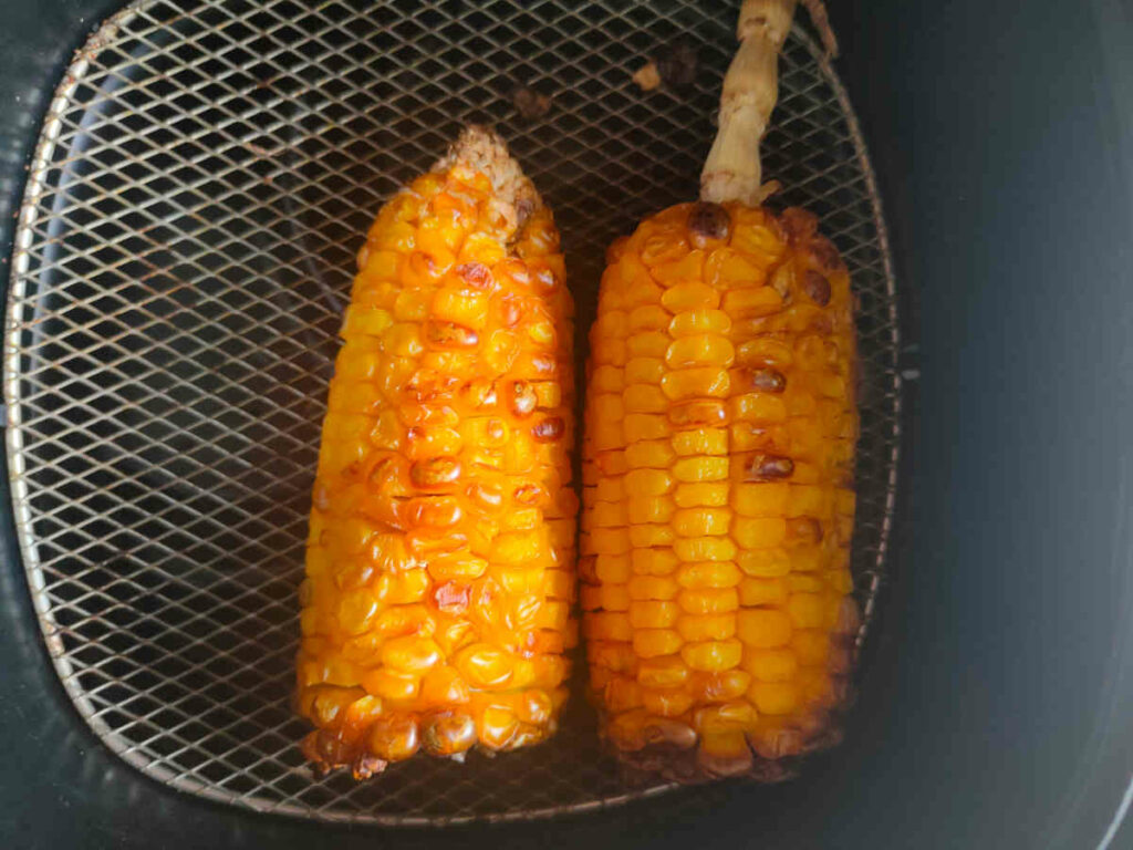 air fried corn cob in basket