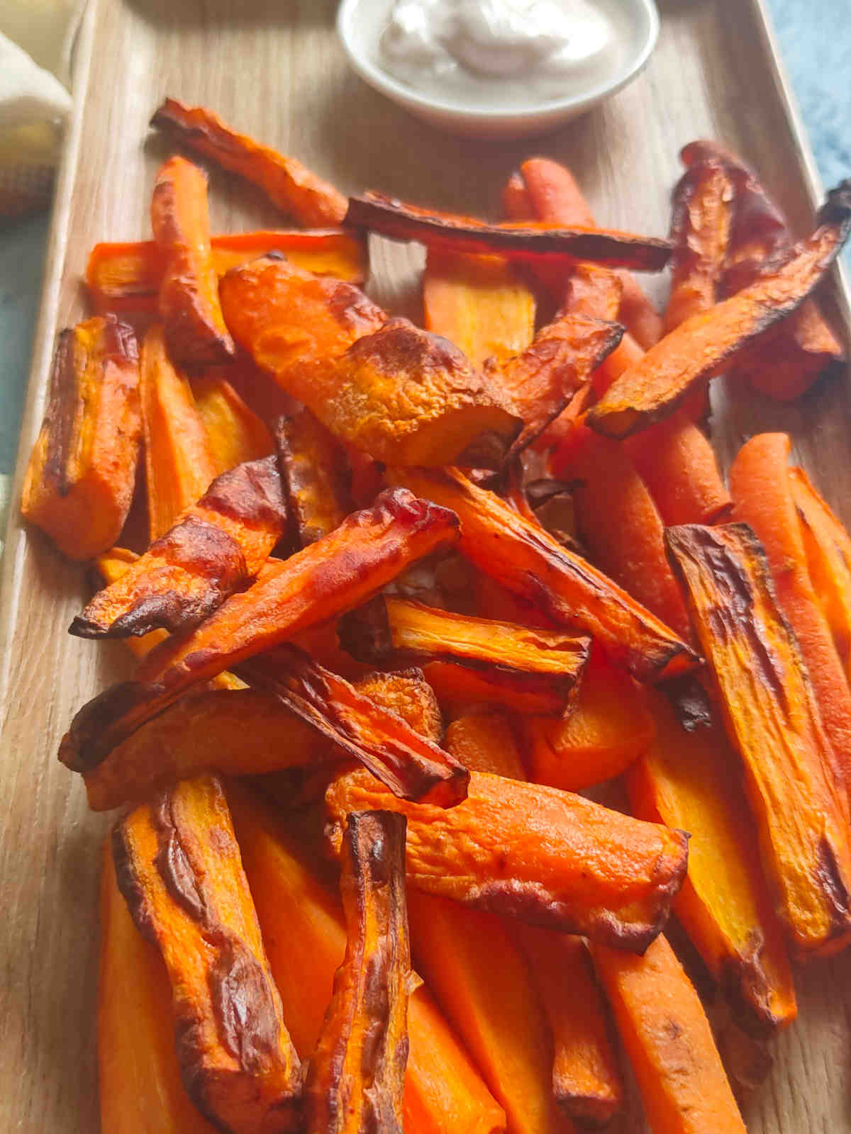air fryer roasted carrot fries