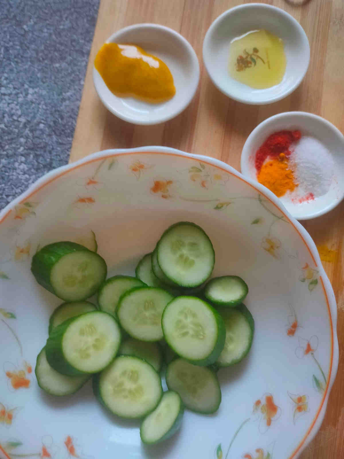 Air Fryer Cucumber Chips (Vegan Quick Snack) Veg Buffet