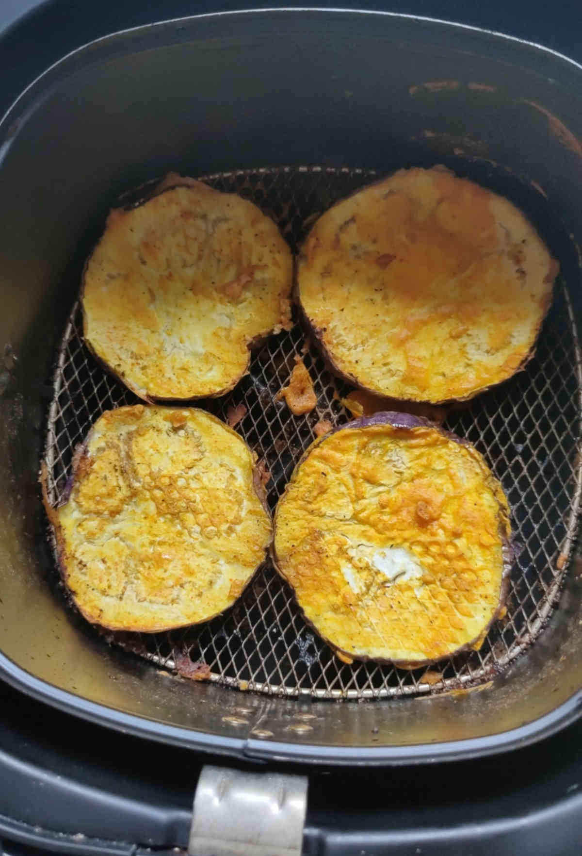 eggplant slices air fried using gram flour