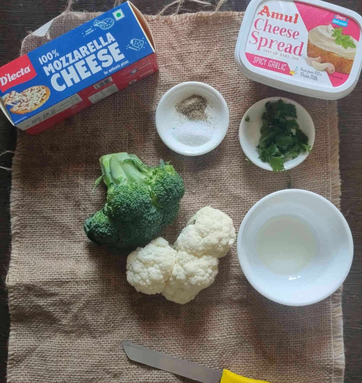 ingredients for keto cauliflower broccoli casserole