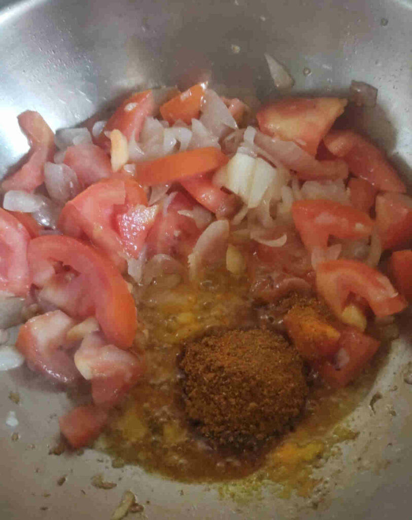 add spices, salt to cooked onion tomato gravy