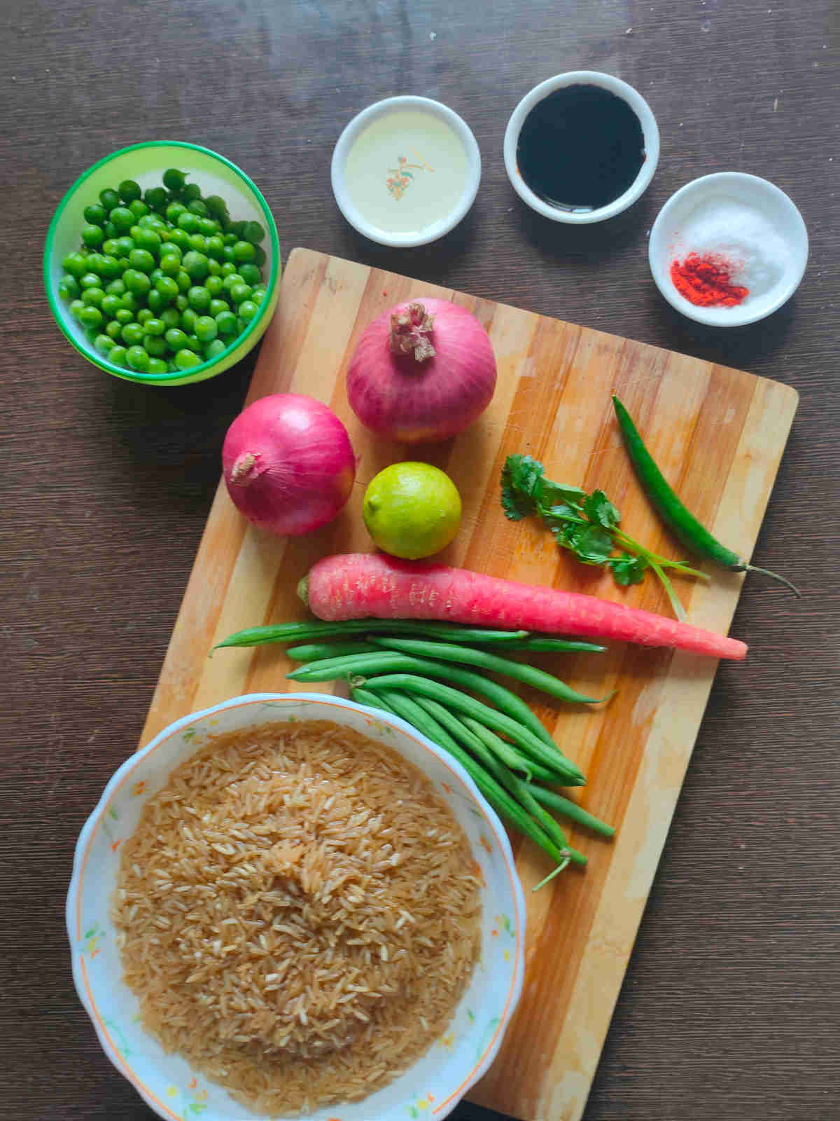 ingredients for fried brown rice vegan